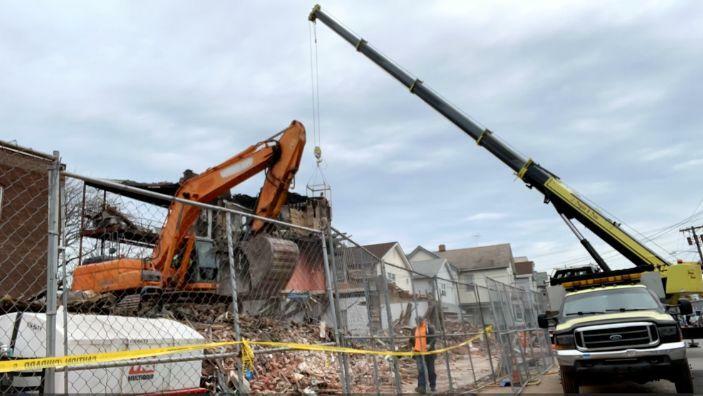 The Role Of Demolition Contractors In Commercial Demolition Projects